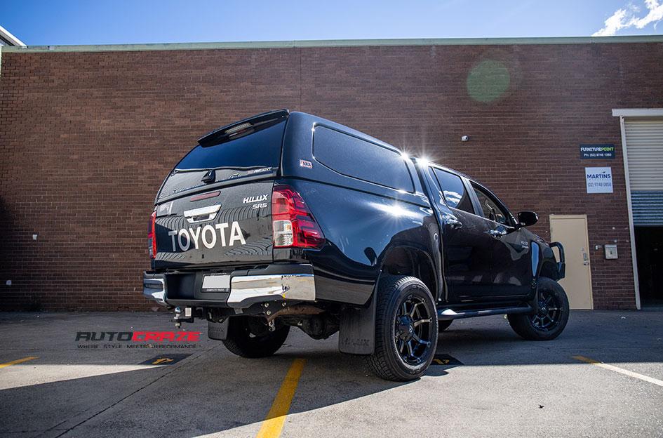 TOYOTA HILUX N80 4WD COUPLER BLACK MACHINED WITH DARK TINT